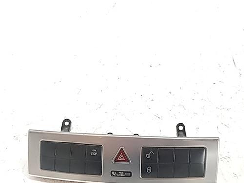 Advarselskontakt MERCEDES-BENZ C-CLASS Coupe (CL203) C 180 Kompressor (203.746) (143 hp) 31035475