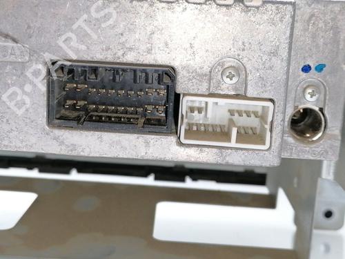 Used Radio SUZUKI GRAND VITARA II (JT, TE, TD) 1.9 DDiS All-wheel Drive (JT419, TD44, JB419WD, JB419XD,... (129 hp) 23458628
