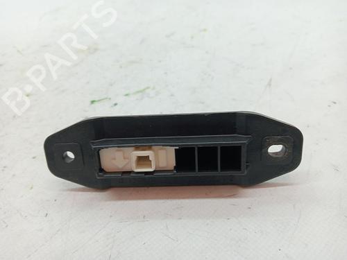 Used Tailgate handle TOYOTA AURIS (_E18_) 1.4 D-4D (NDE180_, NDE180R) (90 hp) 23354979