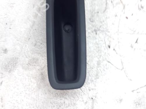 Used Right rear window switch Right rear window switch PEUGEOT 206 Hatchback (2A/C) 1.4 i (75 hp) 34341973 34341973