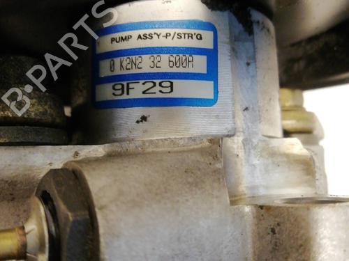 Used Steering pump KIA SHUMA II (FB) 1.6 (101 hp) 25986645