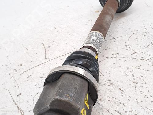 Right front driveshaft PEUGEOT 308 II (LB_, LP_, LW_, LH_, L3_) 1.2 THP 130 | BP28957973M39 