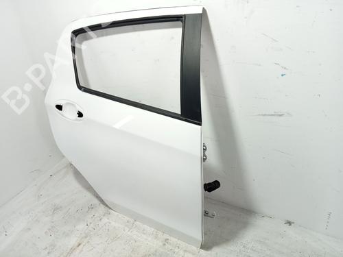 Right rear door TOYOTA YARIS (_P13_) 1.5 Hybrid (NHP130_, NHP130) | BP29627047C5 