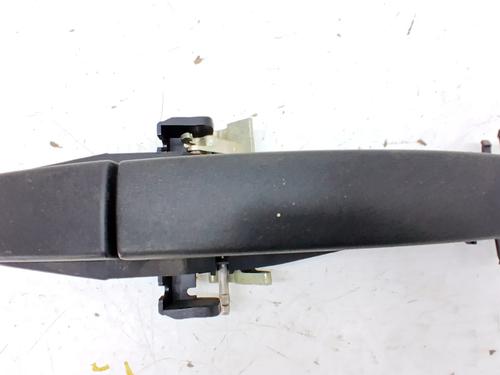 front-right-exterior-door-handle-land-rover-freelander-2-l359-2006-2007-2008-2009-2010-2011-2012-2013-2014-2015-35977188 main image