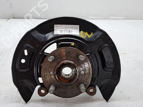 Used Right front steering knuckle TOYOTA YARIS (_P13_) 1.0 (KSP130_, KSP130) (69 hp) 27098627
