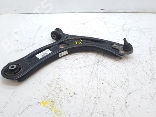 Used Right front suspension arm AUDI A3 Sportback (8VA, 8VF) 40 e-tron (204 hp) 26950911