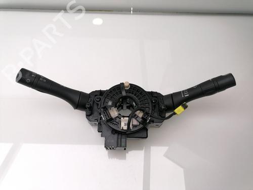 Switch NISSAN JUKE (F15) 1.6 | BP23405384I30 