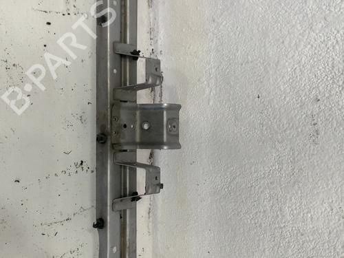 Used Front bumper bracket Front bumper bracket MITSUBISHI OUTLANDER II (CW_W) 2.0 DI-D (CW8W) (140 hp) 36072851 36072851