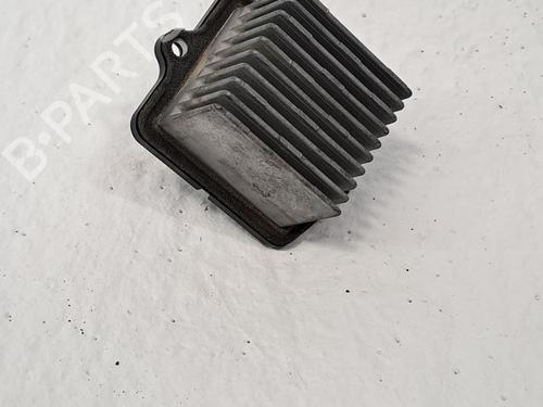 Used Heater resistor SUZUKI GRAND VITARA II (JT, TE, TD) 1.9 DDiS All-wheel Drive (JT419, TD44, JB419WD, JB419XD,... (129 hp) 26192676