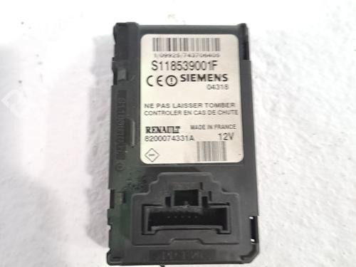 Elektronische module RENAULT MEGANE II (BM0/1_, CM0/1_) 1.6 16V (BM0C, CM0C) (113 hp) 29557332