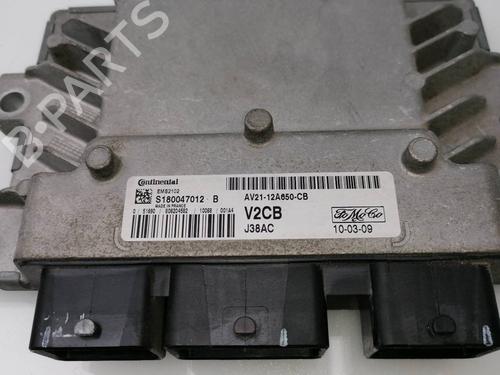 Used Engine control unit (ECU) FORD FIESTA VI (CB1, CCN) 1.4 TDCi (70 hp) 23938517