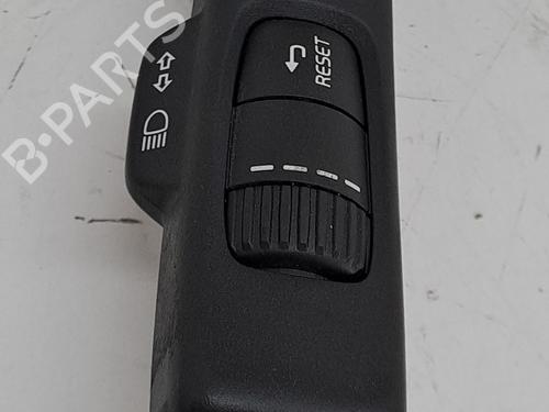 Switch VOLVO V40 Hatchback (525) D2 | BP23366889I30 