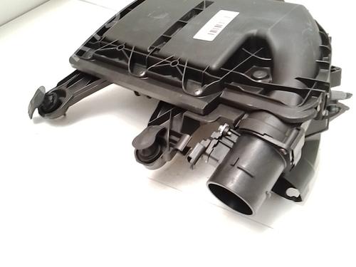 Used Air filter box Air filter box 38748154 38748154