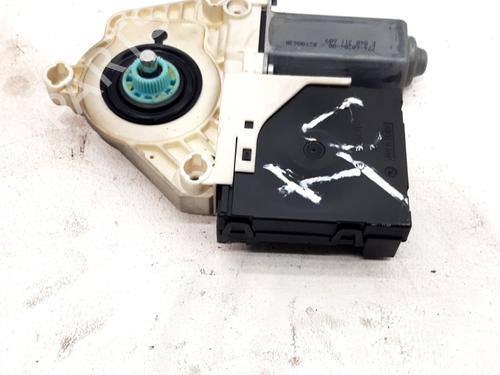 BP32256905E21 main image