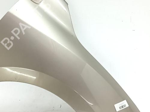 Used Right front fenders Right front fenders 38748596 38748596