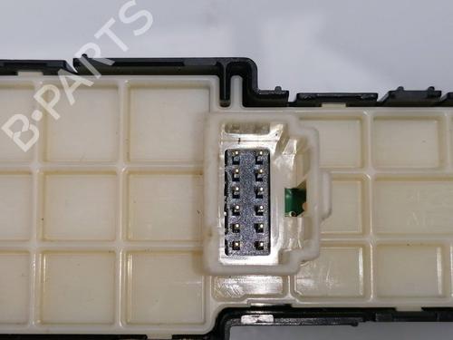 Used Hand brake TOYOTA YARIS (_P21_, _PA1_, _PH1_) 1.5 (MXPA11) (125 hp) 23938723