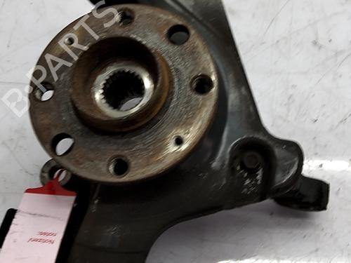 Fusée avant gauche OPEL CORSA D (S07) 1.3 CDTI (L08, L68) (75 hp) 32108182