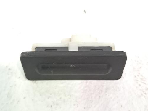 Used Tailgate handle OPEL MOKKA 1.2 (76) (131 hp) 28083939