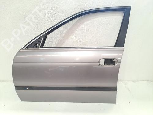 Used Left front door BMW 5 (E39) 525 tds (143 hp) 29822416