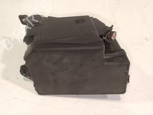 Caixa de fusíveis Caixa de fusíveis TOYOTA RAV 4 III (_A3_) 2.2 D 4WD (ALA30_, ALA30R) (136 hp) 36318339 36318339
