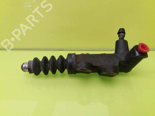 Clutch slave cylinder MAZDA 6 Station Wagon (GY) 2.0 DI (GY19) | BP25783368M113 