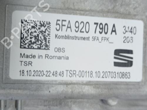 Instrument cluster SEAT LEON ST (5F8) 1.5 TSI | BP23371571C47 