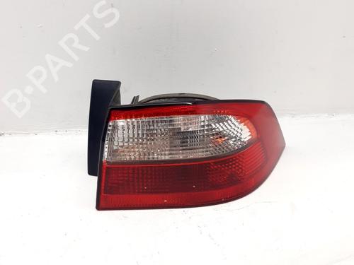 Used Right taillight Right taillight RENAULT LAGUNA II (BG0/1_) 2.0 16V IDE (BG0N) (140 hp) 32743441 32743441