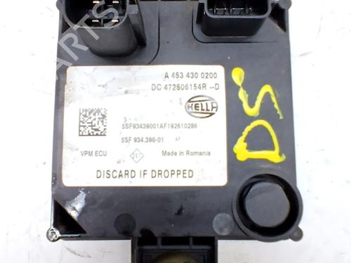 Module électronique Module électronique SMART FORTWO Coupe (453) electric drive / EQ (453.391) (56 hp) 33772106 33772106