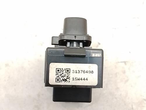 Switch VOLVO V40 Hatchback (525) D2 | BP36377083I30 - Image 3