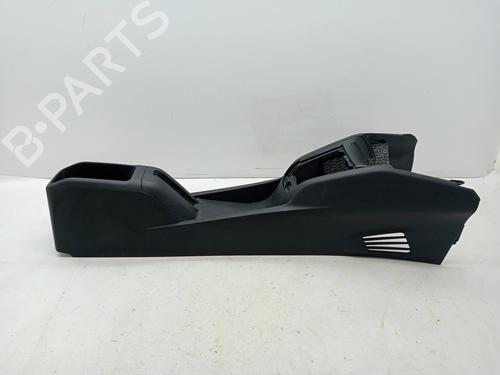 Used Armrest / Center console PEUGEOT 208 I (CA_, CC_) 1.6 HDi (92 hp) 23349579