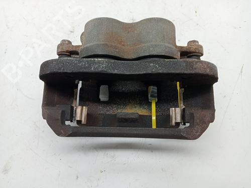 Right front brake caliper HYUNDAI H-1 / STAREX Bus (A1) 2.5 TCi | BP23359167M104 
