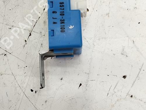 Electronic module KIA SPORTAGE III (SL) 1.7 CRDi | BP38989817M83 - Image 2