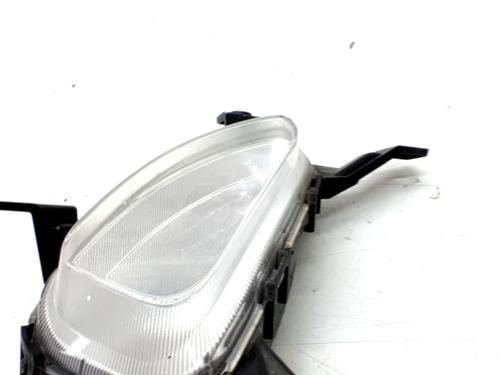 Feu de brouillard avant droit HYUNDAI i20 II (GB, IB) 1.2 (75 hp) 32106356