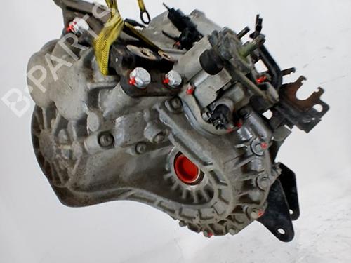 Gearkasse KIA CARENS III MPV (UN) 2.0 CRDi 140 | BP29990935M3