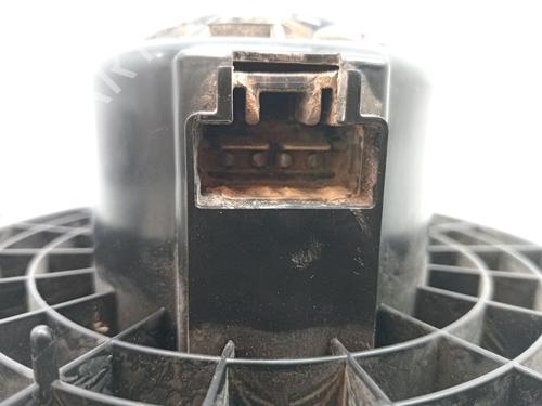 Heater blower motor SUZUKI GRAND VITARA II (JT, TE, TD) 1.9 DDiS All-wheel Drive (JT419, TD44, JB419WD, JB419XD,... | BP23362513M62 