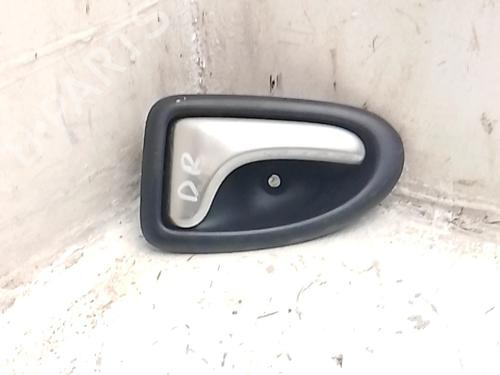 Used Front right interior door handle Front right interior door handle RENAULT CLIO II (BB_, CB_) 1.2 16V (BB05, BB0W, BB11, BB27, BB2T, BB2U, BB2V, CB05,... (75 hp) 34462049 34462049