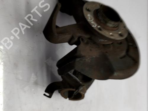 Mozzo anteriore destro VW POLO IV (9N_, 9A_) 1.4 16V (101 hp) 32108148