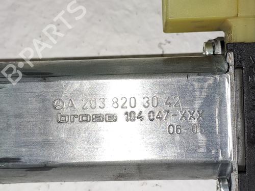 Vindusheismotor høyre bak MERCEDES-BENZ C-CLASS (W203) C 180 Kompressor (203.046) | BP23978229E22 