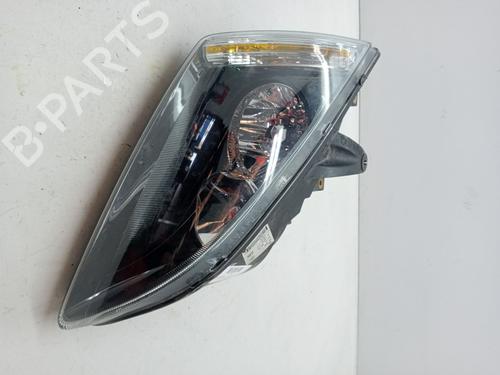 Used Right headlight FORD FOCUS II (DA_, HCP, DP) 2.0 TDCi (136 hp) 23358795
