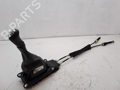 Used Gear lever DACIA SANDERO II 1.0 SCe 75 (B8JC, B8JD) (73 hp) 24108188