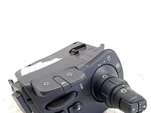 steering-column-stalk-renault-clio-iii-br01-cr01-2005-2006-2007-2008-2009-2010-2011-2012-2013-2014-34268043 main image