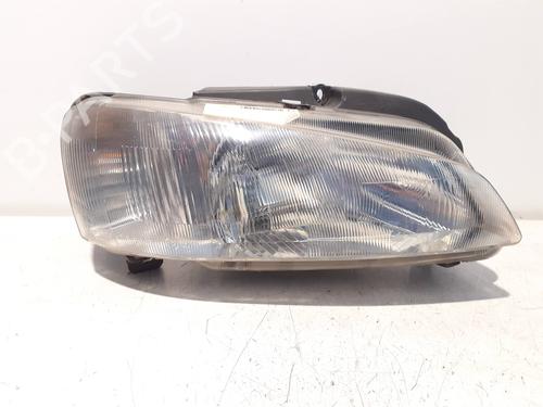 Used Left headlight PEUGEOT 106 II (1A_, 1C_) 1.5 D (57 hp) 25988160