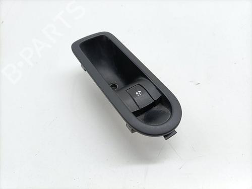Used Right rear window switch RENAULT MEGANE II (BM0/1_, CM0/1_) 1.9 dCi (131 hp) 25593615