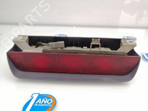 Used Rear center light TOYOTA LAND CRUISER 90 (_J9_) 3.0 TD (KZJ90_, KZJ95_, KZJ90R, KZJ95R, KZJ90W, KZJ95W) (125 hp) 23383013
