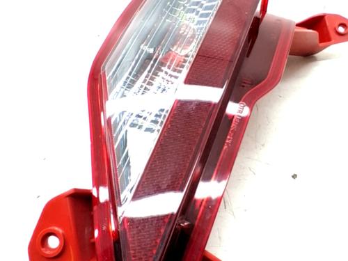 Feu de pare-chocs arrière gauche HYUNDAI BAYON (BC3) 1.0 T-GDI (101 hp) 31874804