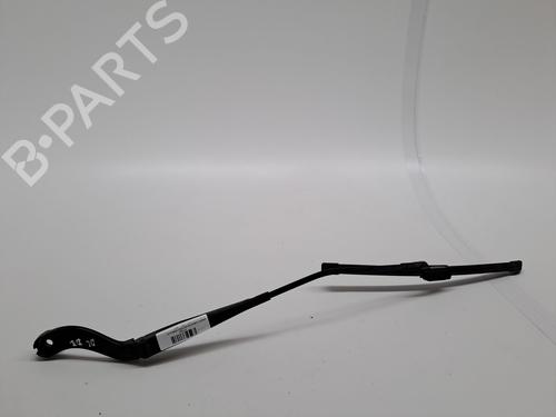 Used Front windshield wiper arm FORD ECOSPORT 1.0 EcoBoost (125 hp) 23361307