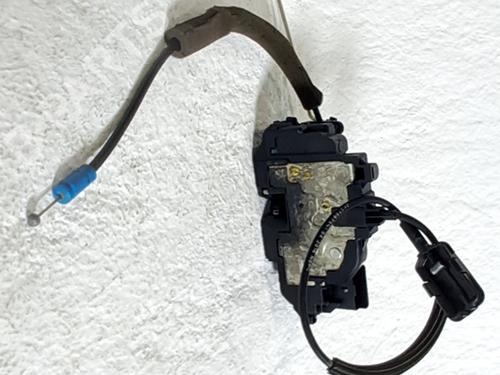 Bagklap lås RENAULT KANGOO / GRAND KANGOO II (KW0/1_) 1.5 dCi 75 (KW07, KW10, KW04) (75 hp) 32359633