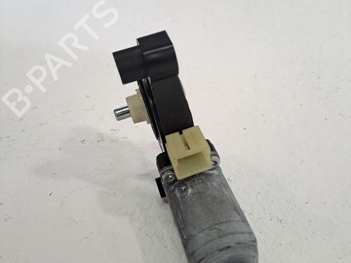 Right front window motor VW GOLF VII (5G1, BQ1, BE1, BE2) 1.6 TDI | BP26654817E20 