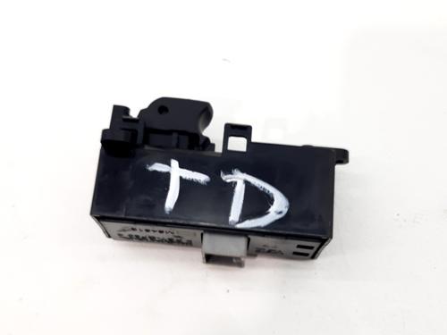 Right rear window switch HONDA JAZZ V (GR_, GS_) 1.5 eHEV (GR3, GR6) | BP33037532I28 - Image 3