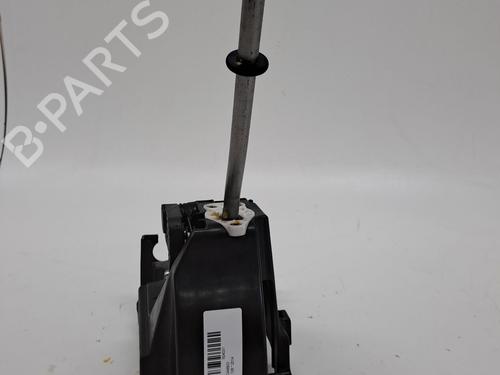 Used Gear lever PEUGEOT 108 1.2 (82 hp) 23364844